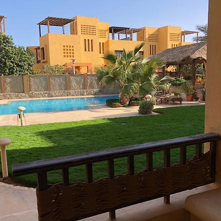 El Gouna 2 Bedrooms Apartment South Marina Ground Floor フルガダ エクステリア 写真