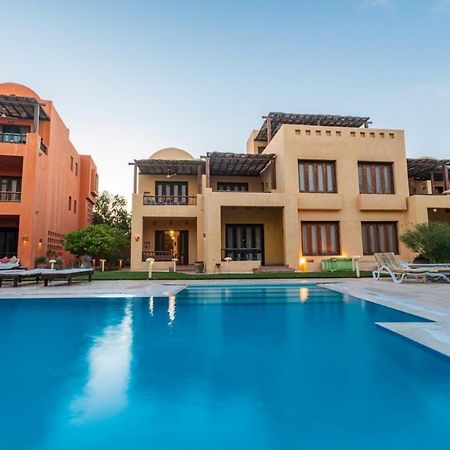 El Gouna 2 Bedrooms Apartment South Marina Ground Floor フルガダ エクステリア 写真