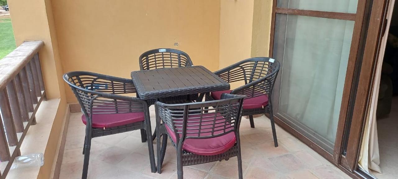 El Gouna 2 Bedrooms Apartment South Marina Ground Floor フルガダ エクステリア 写真